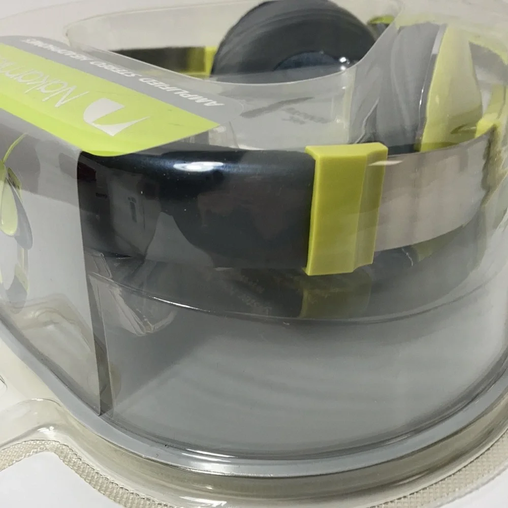 Nakamichi Amplified Stereo Headphones Wired Mic Remote Green Adjustable NWT - Picture 6 of 16